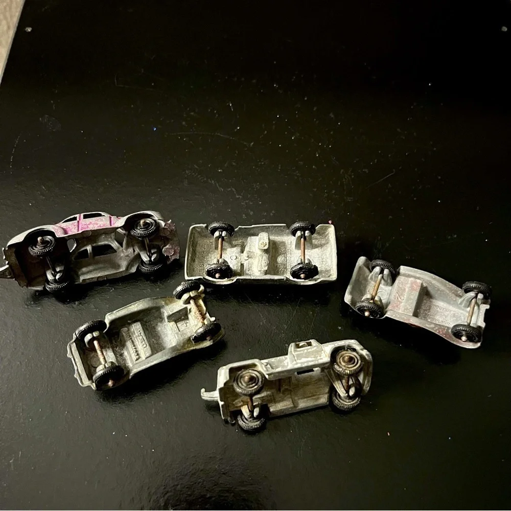 Vintage bundle of five all metal cars